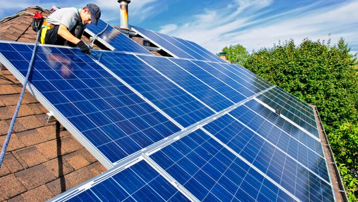 10 Vereine werden zu Solarstrom-Gewinnern 