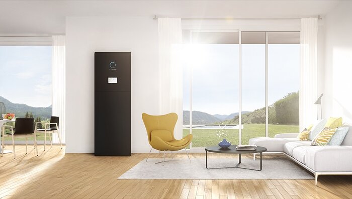 Batteriespeicher Wohnzimmer mit Batteriespeicher