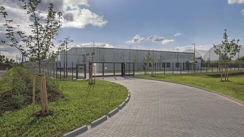 rechenzentrum aussenansicht rechenzentrum aussenansicht