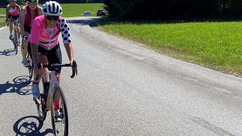 Susanne Becker Susanne Becker beim Rad fahren