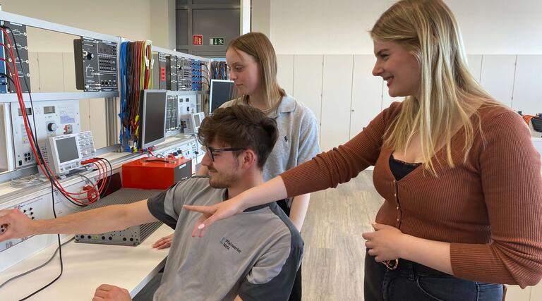 Drei Pfalzwerkegewächse: Von der Ausbildung überzeugt