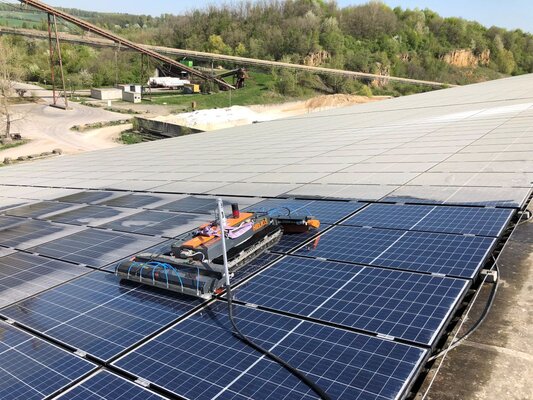 Reinigung Solaranlage | © Pfalzwerke