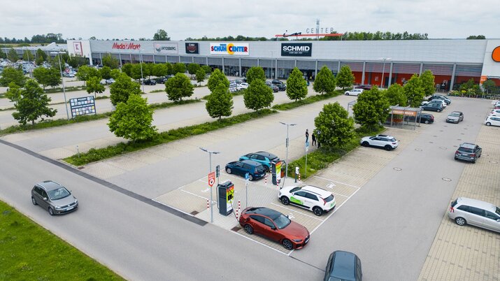 Standortpartner, E-Mobilitaet, Ladeinfrastruktur, Handel, Fachmarktzentrum