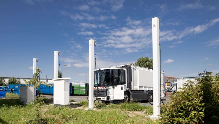 Ladepark,  e-nutzfahrzeug, Elektro-Nutzfahrzeuge, emobilitaet, E-LKW, Laden von eLkw