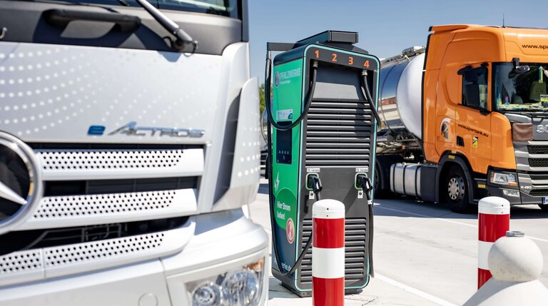 Ladepark, e-nutzfahrzeug, Elektro-Nutzfahrzeuge, emobilitaet, E-LKW, Laden von eLkw