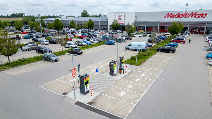 Hybrider Ladepark, e-nutzfahrzeug, Elektro-Nutzfahrzeuge, emobilitaet, E-LKW, Laden von eLkw