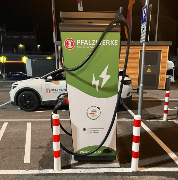 Der Deutschlandnetz-Standort der Pfalzwerke in Mörs