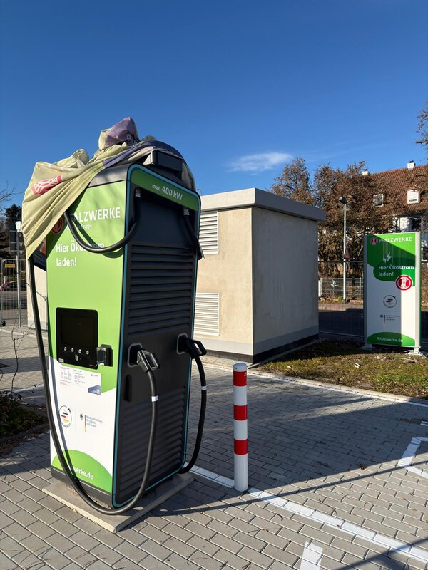Ladesäule am Pfalzwerke-Deutschlandnetz-Standort in Rottweil