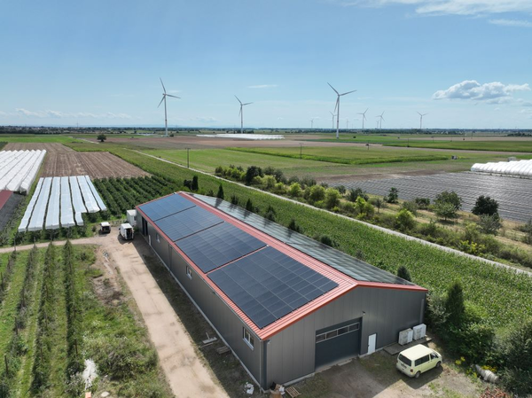 pv anlage und windraeder reeb | © pfalzwerke