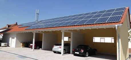 Photovoltaik Modul auf  Carport