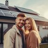 Junges Paar genießt die Energiefreiheit