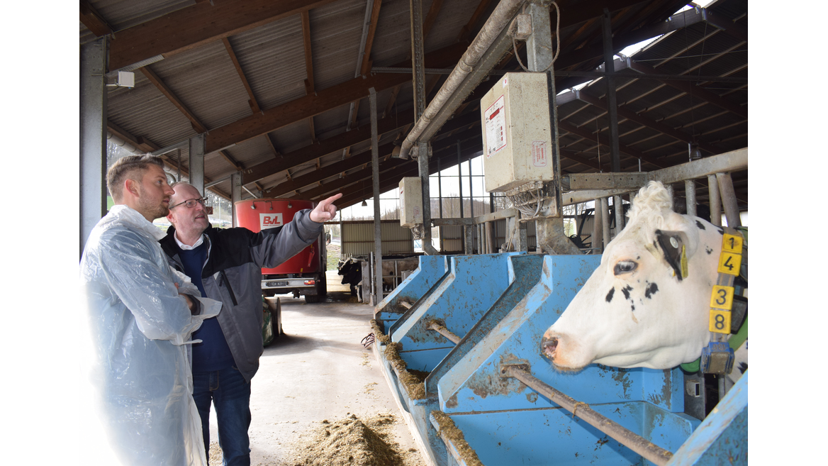 Futterzuteilungsmaschine für Kühe | © Pfalzwerke