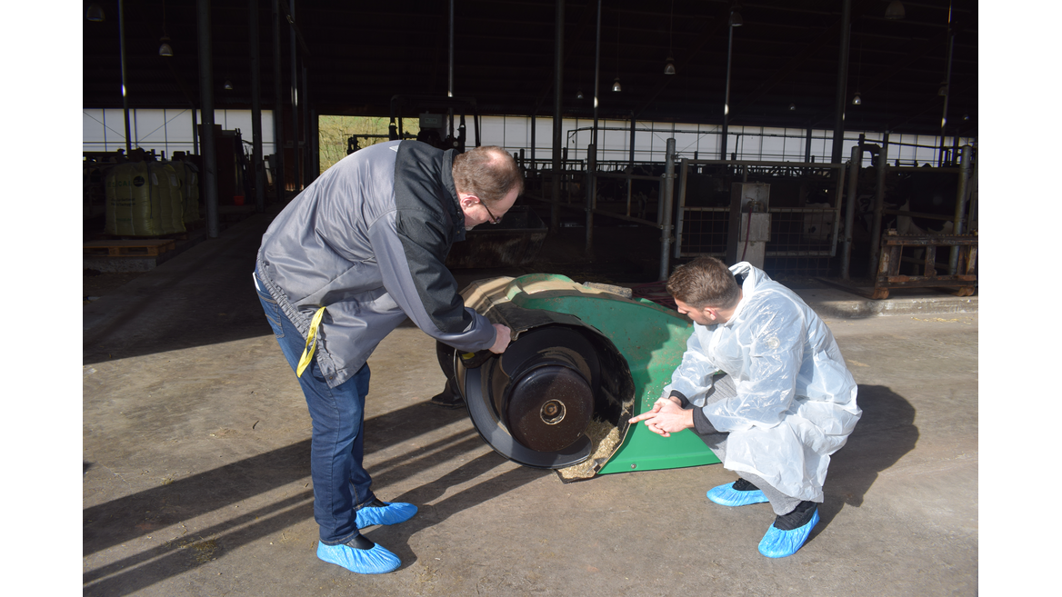 Futterroboter, Digitalisierung Landwirtschaft, Kuhstall | © Pfalzwerke