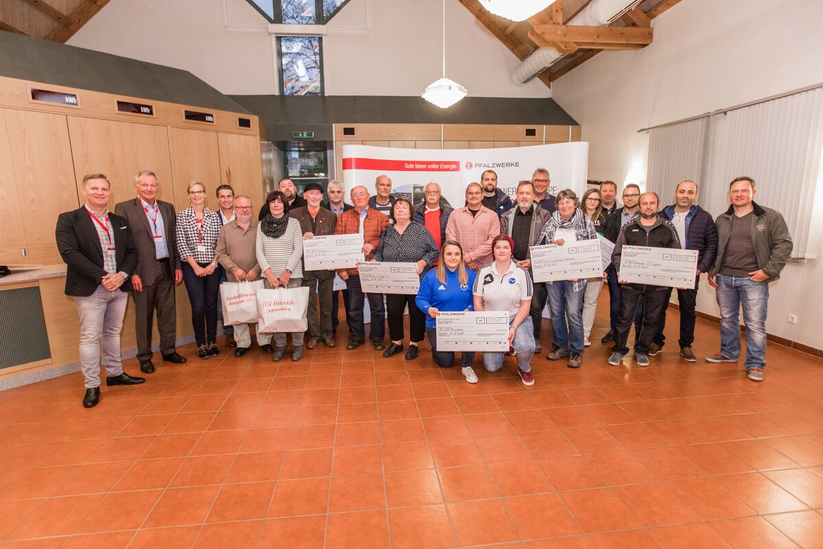 Spendenübergabeevent Kandel | © Pfalzwerke Spendenübergabe, Pfalzwerke, #heldengesucht, Kandel | © Pfalzwerke