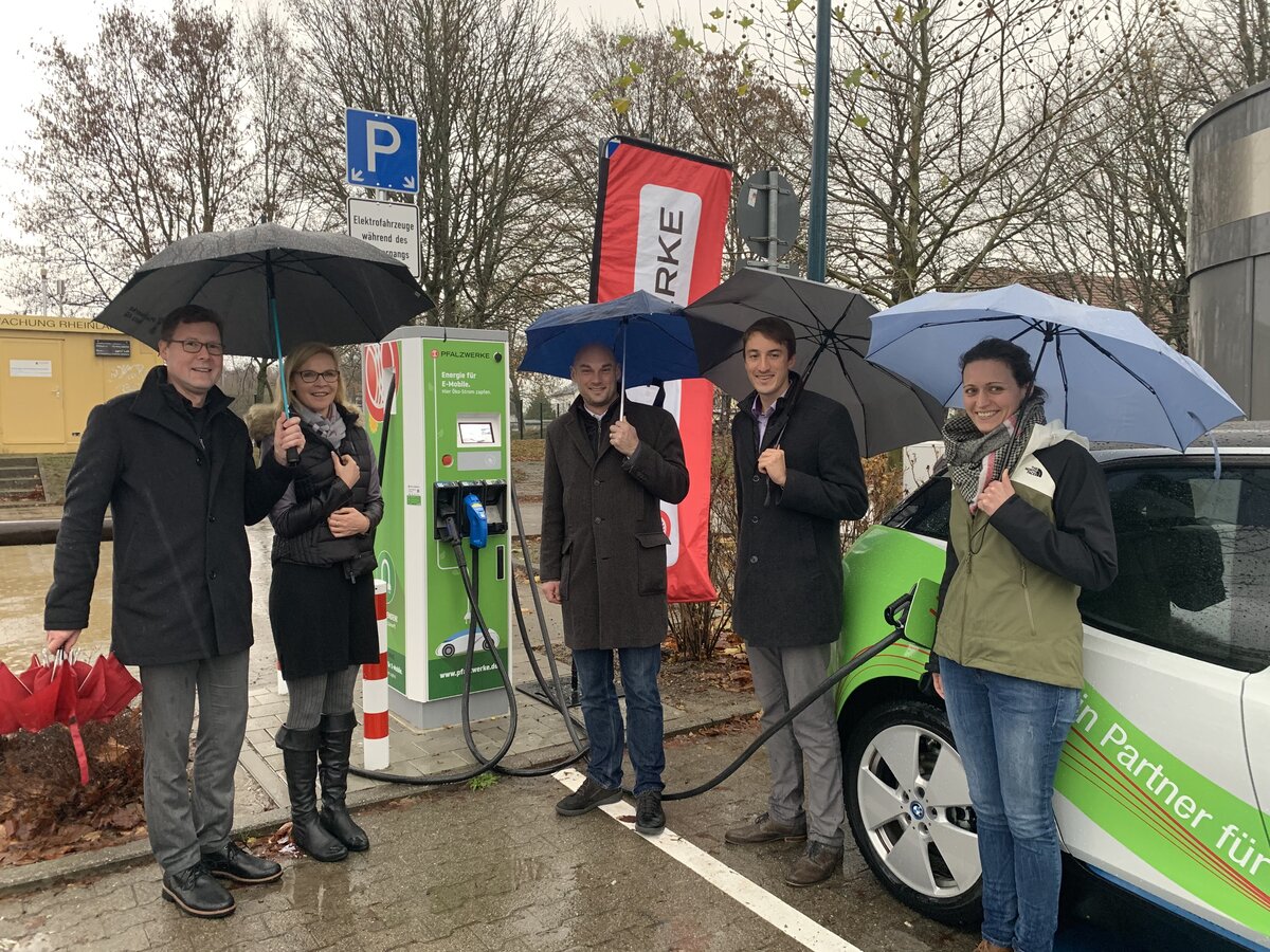 Inbetriebnahme E-Ladesaeule in Woerth Inbetriebnahme E-Ladesaeule in Woerth