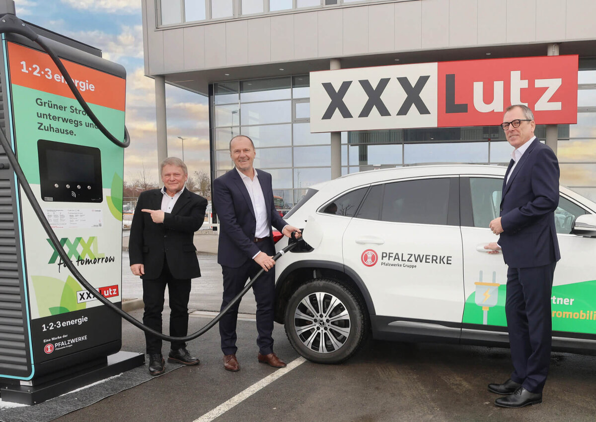 Pfalzwerke realisieren E-Ladepunkte mit XXXLutz