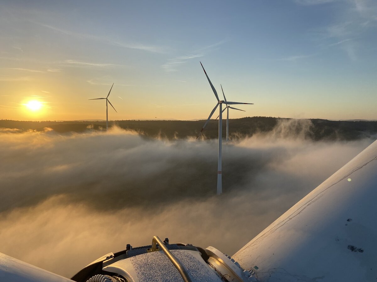 Sonnenaufgang_Windpark_Göllheim_Pfalzwerke | © Pfalzwerke